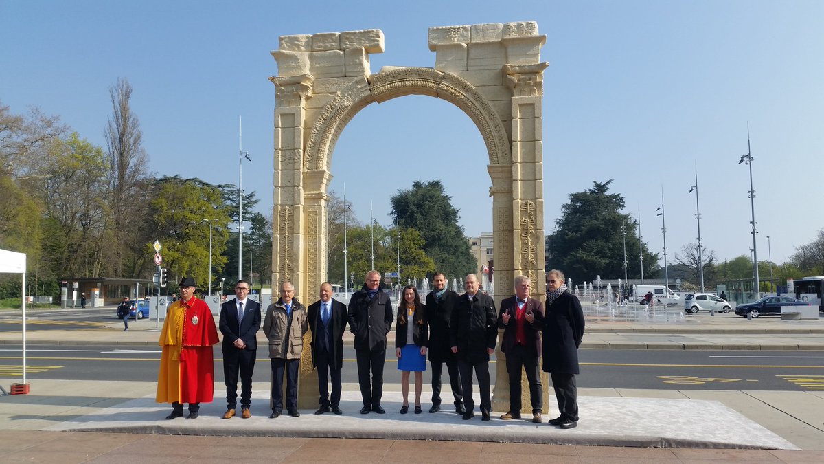 <a href="/Amuzaini01/">Abdulaziz Almuzaini</a> "In upholding their commitment to protecting cultural heritage in times of hostilities, <a href="/UNESCO/">UNESCO 🏛️ #Education #Sciences #Culture 🇺🇳</a> &amp; Switzerland will hold an Int.Conference on 20th anniversary of the 1999 Second Protocol to the 1954 Hague Convention on 25-26 April 2019 in Geneva".