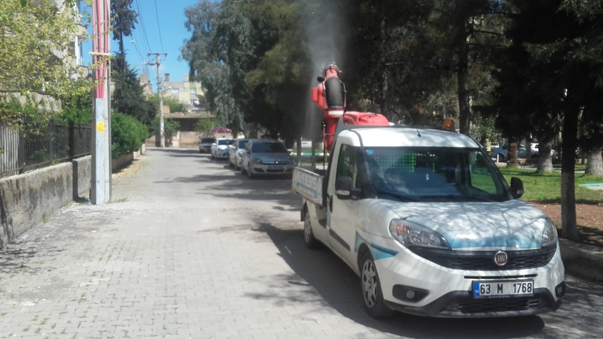 haliliye_bld's tweet photo. İlaçlama birimi ekiplerimiz, haşere ve sinekle mücadele çalışmalarını aralıksız devam ettiriyor.
@mcanpolatnet https://t.co/h5TCNKb6Gw