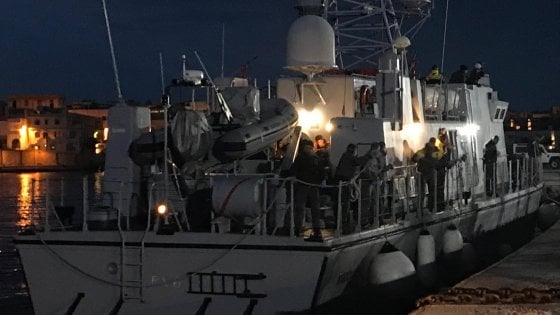 zazoomblog's tweet image. Migranti non ci sono libici tra i 72 sbarcati a Lampedusa - #Migranti #libici #sbarcati #Lampedusa zazoom.it/2019-04-12/mig…