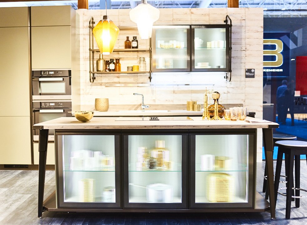 Scavolini have been producing quality kitchens for more than 50 years, responding to the tastes and trends of almost three generations of consumers with huge success. Great to see them at #kbb18! <a href="/scavolini/">Scavolini</a>