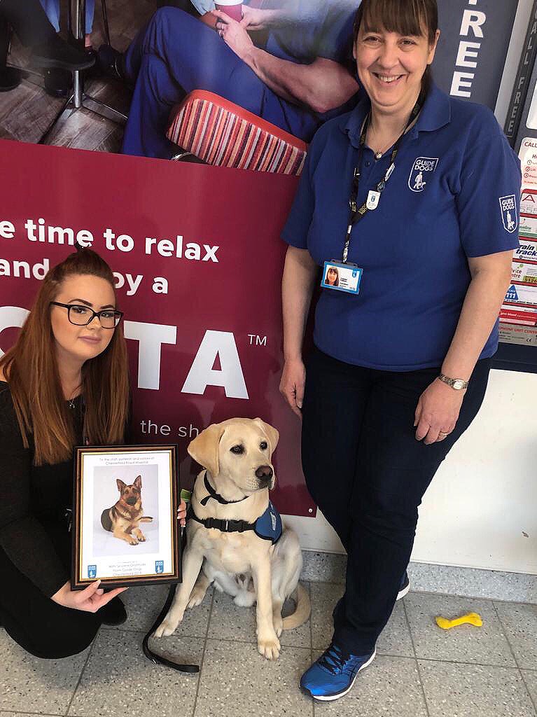 royalhospital's tweet photo. #TodayAtTheRoyal Guide Dogs Chesterfield are raising money. They've presented us with a plaque after helping them raise £3,718 last year and a further £5,059.51 worth of merchandise was sold. We love to see them and always find time to say hello! #GuideDogs #SightSupport https://t.co/GX54QGJ5Ip
