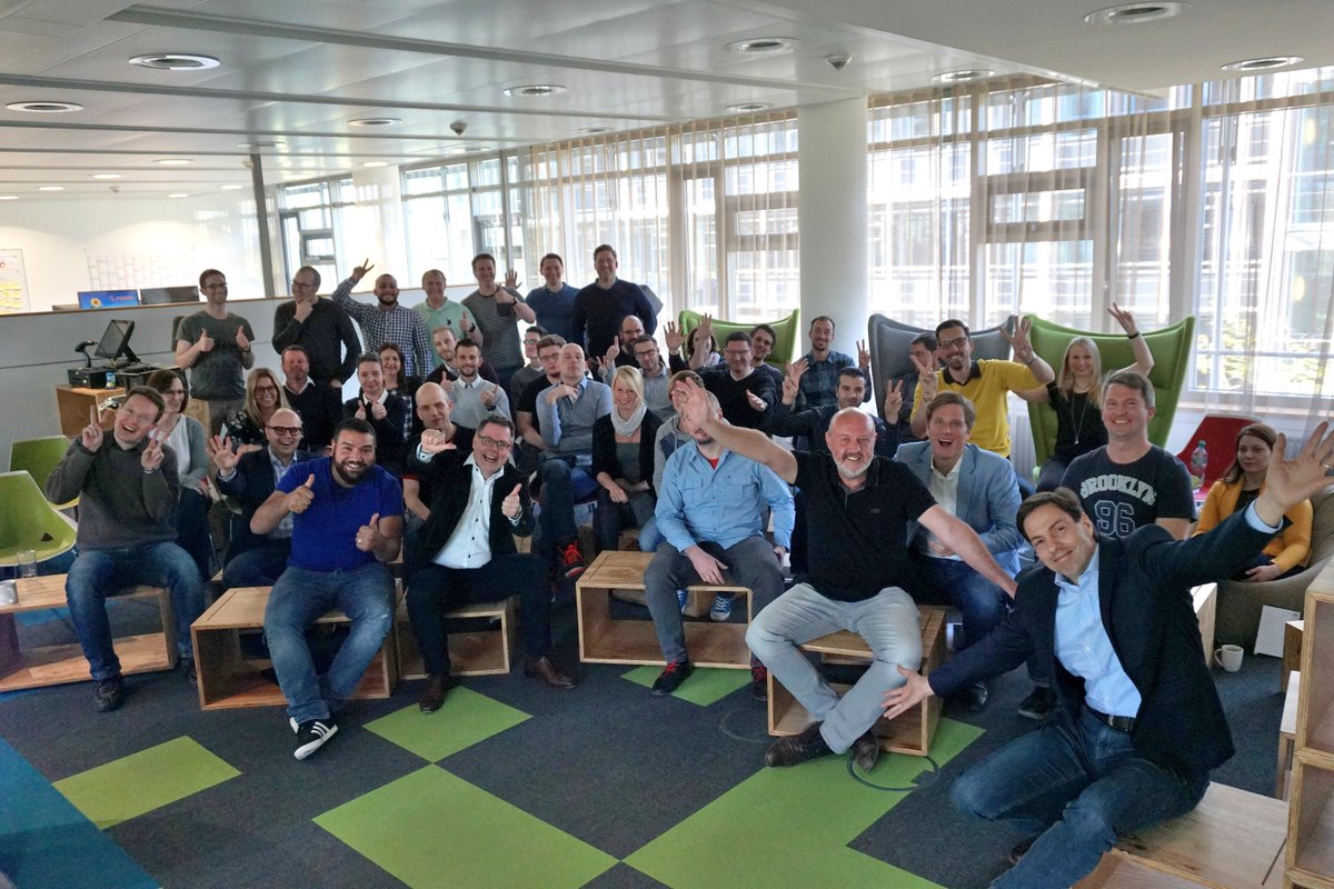 rocon_gmbh's tweet photo. Wie viele Personen passen in unser Wohnzimmer? Tja, das wissen wir noch nicht, aber wir würden es gerne gemeinsam mit Dir herausfinden! Bewirb dich und werde ein Teil unseres Teams! https://t.co/LV7cCYsE6r #roconroll #rocon_mainz #bestteam #Jobs https://t.co/k0wW2JEhrb