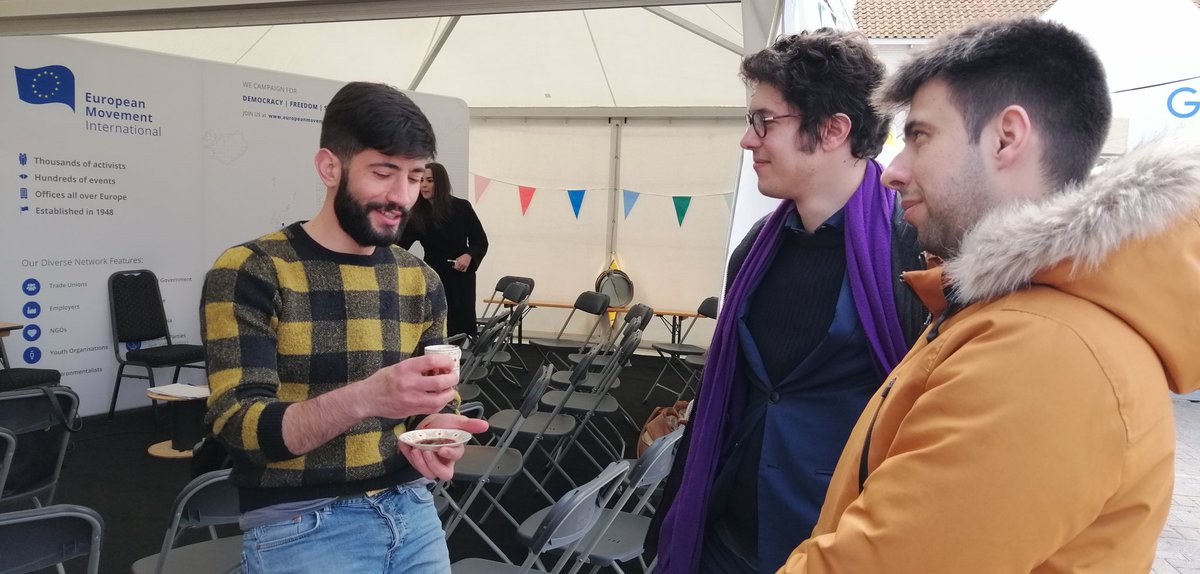 cotterell_v's tweet photo. Turkish coffee and fortune telling with @TURABDER at @DemFest_EU ! What does the future hold for @euradio_fr ? 🤔 https://t.co/TMqPiSIPCD