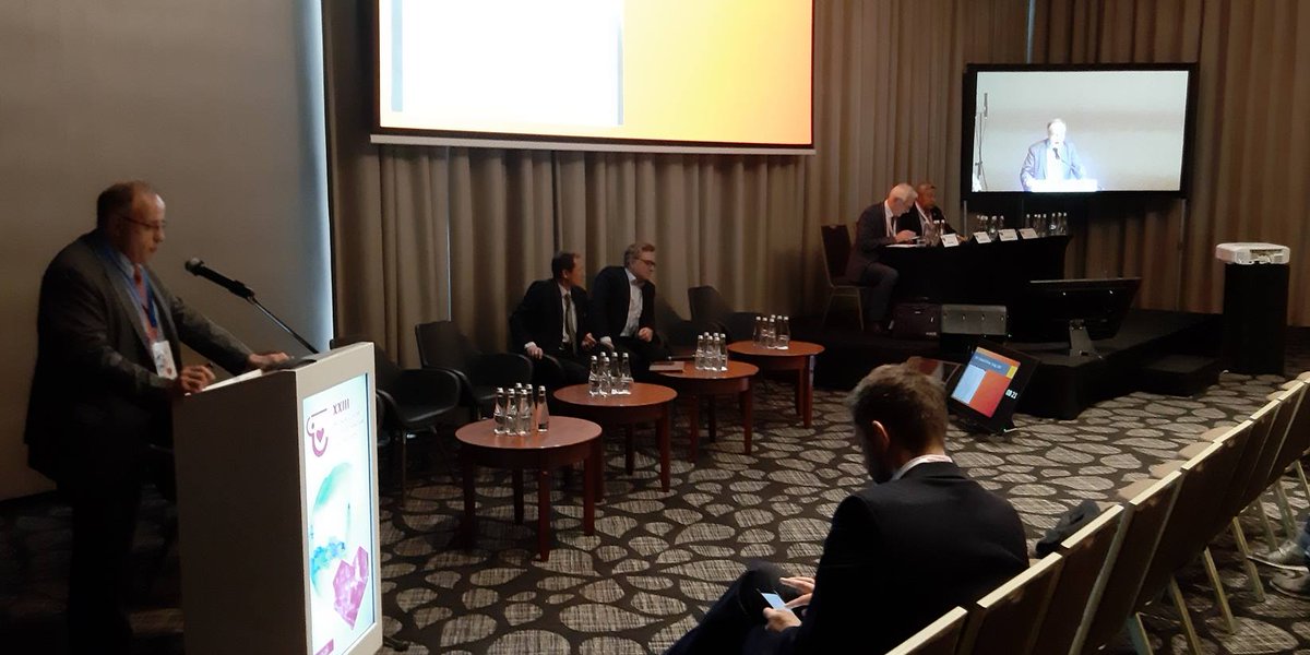 We're slowly approaching the end of 23rd edition of Warsaw Course on Cardiovascular Interventions. One of the last accents of this year's meeting is our traditional session about most complicated cases.

#WCCI2019