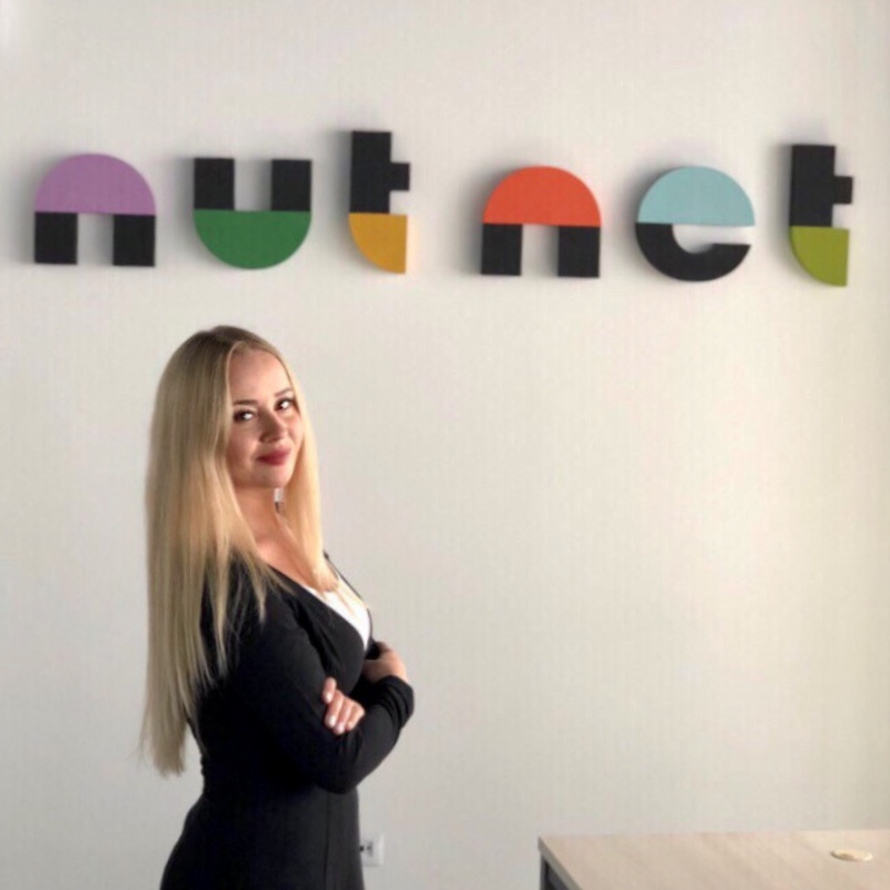 nutnet_ru's tweet image. Знакомьтесь, это Ксюша, HR в Nutnet. Она пришла к нам всего 2 месяца назад, но уже стала мощным генератором изменений в компании. Подробнее: vk.cc/9h78lz

#nutnet #натнэт #hr