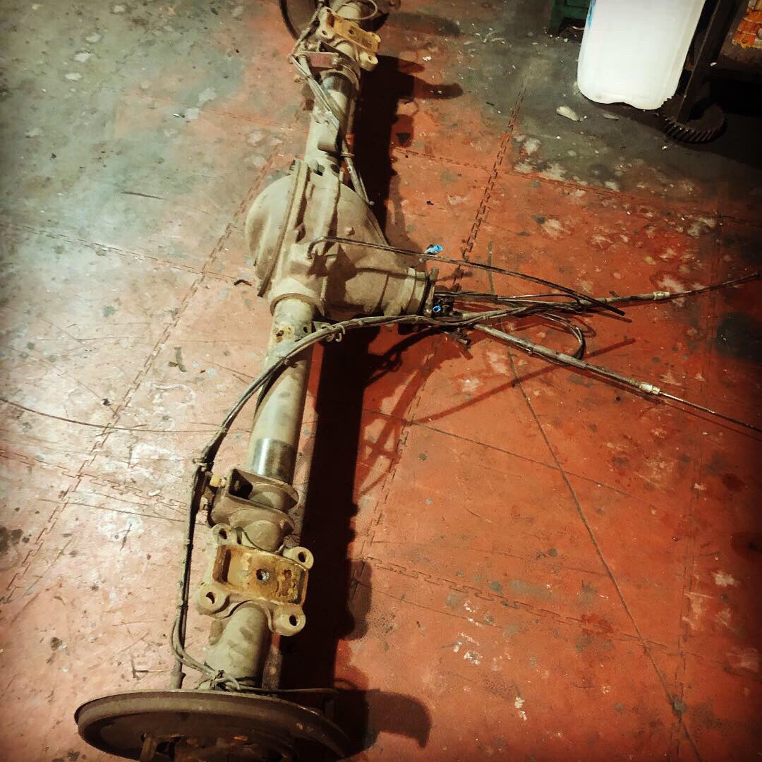 Repair jobs this week, grove differential,Scania GR905, sprinter axle and Volvo diff for next week.