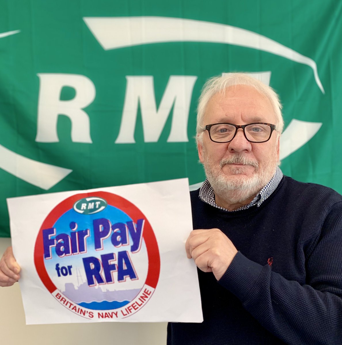 dazprocter's tweet photo. @MickTosh showing his support today to @RMTunion members employed at #RFA 
Our members provide key skills and support to the #RoyalNavy.
#seafarers
#FairPayatRFA https://t.co/60pYV95AuK