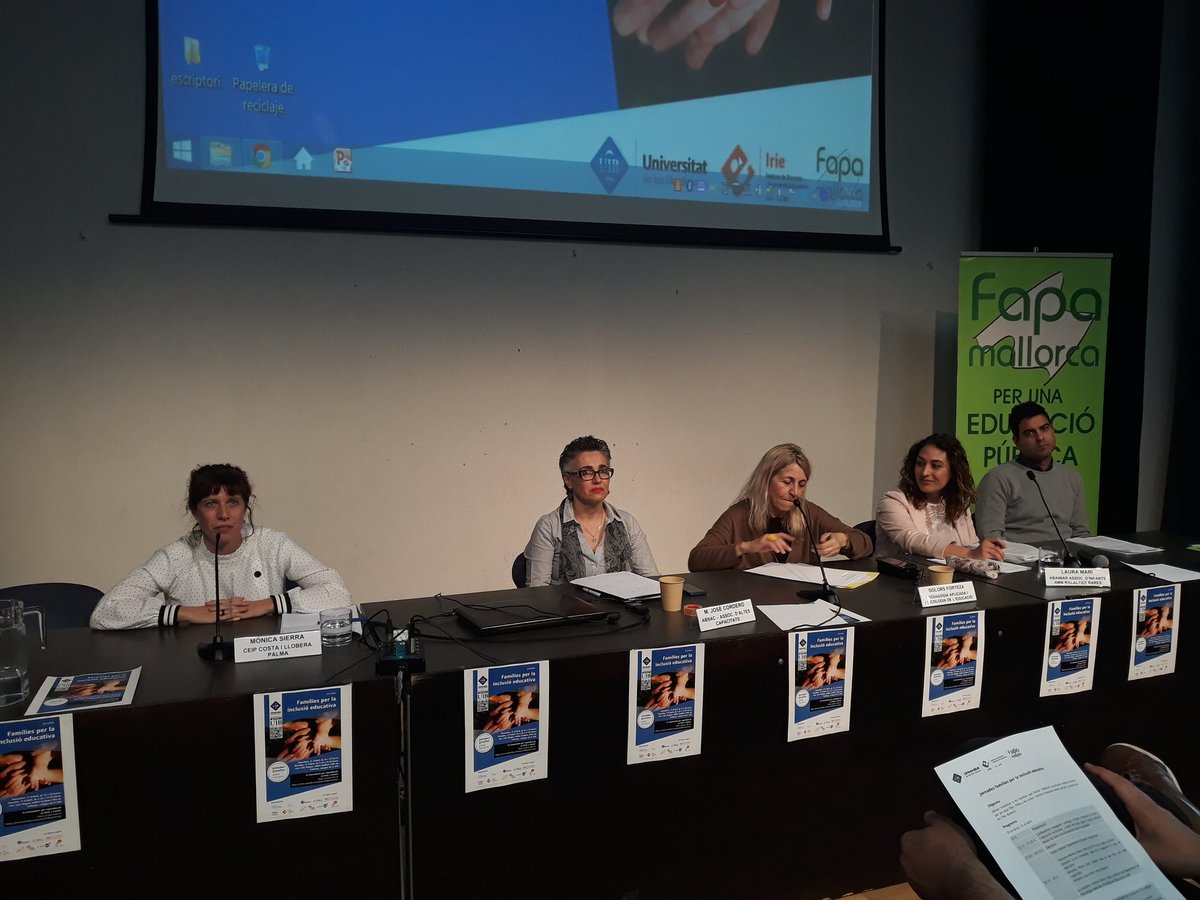 FAPAMallorca's tweet photo. Arriba el moment de les experiències de les famílies. Intervenen  #ABAIMAR (associació infants amb malalties rares) i #ABSAC ( Altes capacitats) #JornadesInclusio2019 https://t.co/1uxUuaZuQm