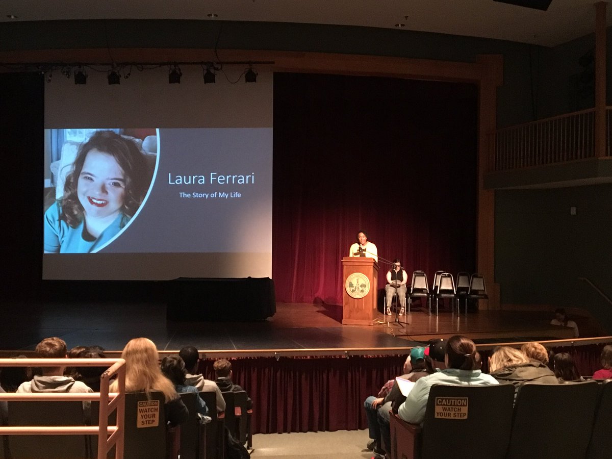 EasterdayTracy's tweet photo. Such an amazing day at the Secondary Transition Fair! #LevelUp #FCPSProud Huge thanks to @eturner0621 and all committee members!!! https://t.co/SBq8ViDMNk