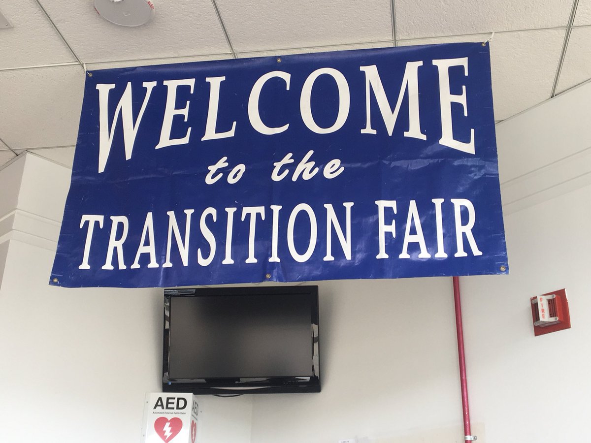 EasterdayTracy's tweet photo. Such an amazing day at the Secondary Transition Fair! #LevelUp #FCPSProud Huge thanks to @eturner0621 and all committee members!!! https://t.co/SBq8ViDMNk
