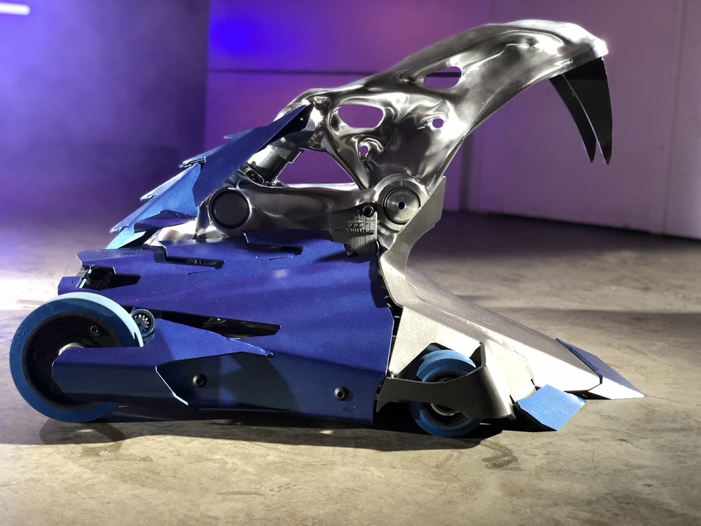 RoboChallenge's tweet photo. Meet Quantum! Our 2019 challenger for @BattleBots. #BattleBots #Quantum #engineeringart https://t.co/R8bJflZouW