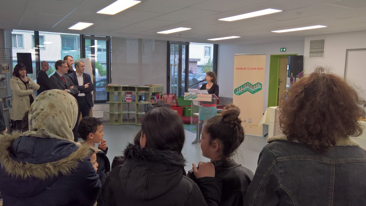GarraudClaire's tweet photo. Inauguration de #trajectoires à @VilleArgenteuil. Quel plaisir de voir que je découvre encore de nouvelles contributions à l'expo! Bravo @petitsdeb ! #qsec2 https://t.co/1GrM3yZwMY