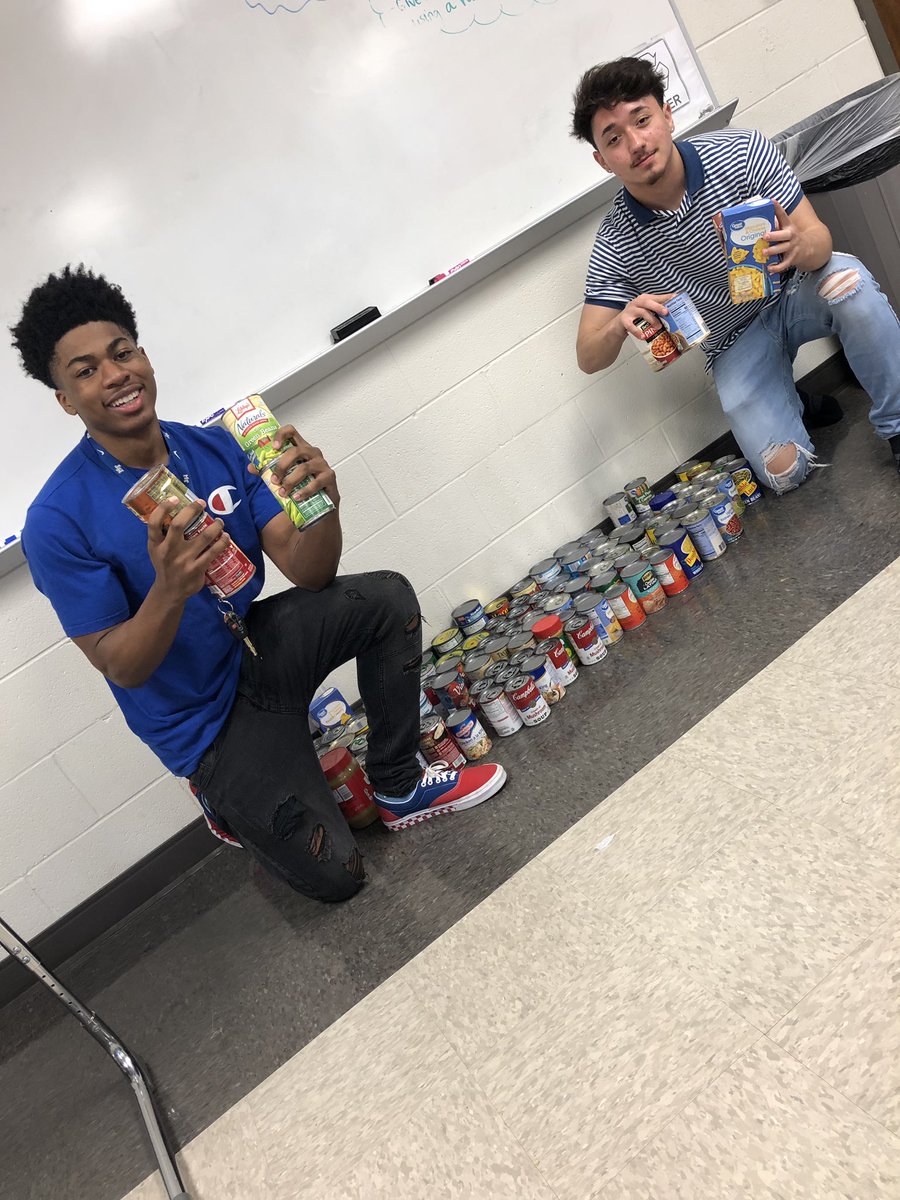 I want to commend our <a href="/JOHSFootball/">Overton Bobcats</a> guys on a job well done! Our team has been participating in the #NFLHuddleAgainstHunger and have brought in 150+ food items in just over a week for those in need! Beyond proud of our guys competing in ALL aspects of life! <a href="/OvertonMNPS/">Overton High School</a> #GiveBack