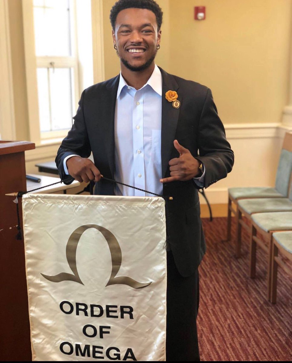 orderofomega's tweet photo. #The90s were a busy time at Order of Omega! Our official logo and colors were established, we surpassed 300 chapters and the official graduation regalia and banners became available!
#OrderofOmega #DecadeADay #DiamondAnniversary https://t.co/Krs3d6yXkq