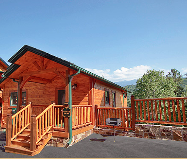 ChrissyySteph's tweet photo. Looking for a last minute Spring Break getaway?! This beautiful cabin in Gatlinburg, Tennessee is available April 22 - 25 and sleeps up to six people. Call Memory Makers Travel today at 337-888-3130 for more information and pricing. This hot deal won't last long! https://t.co/P8zbVFvnKg
