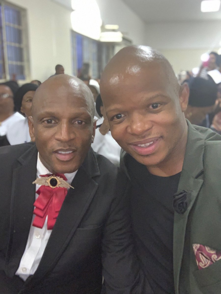 OmegaKhunou's tweet photo. #Omodimo at Uniting Reformed Church Rustenburg/Tlhabane. ”ka moya le ka nnete” Lord thank you for this song,is now opening doors that you promised you will open even before I was born. https://t.co/uMTVzLoHxM