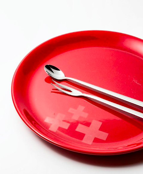 WalkingMatters's tweet photo. Celebrate today with @vera_pure special MoonLashes pieces⁣🍴⠀
Photo by @farukpinjo 
#TabletopMatters
#verapure #restaurants #arlberg #foodie #finedining #finedininglovers #gastronomy https://t.co/Ms6SffD6sl