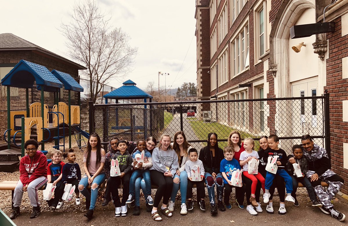 BhsChild's tweet photo. BHS Afternoon Pre-K and Early Childhood Development Class at Binghamton High School #BePatriotProud #BinghamtonHighSchool #BinghamtonCSD @Kevin_Richman @brenda_lidestri @DrToniaThompson https://t.co/uVQJxirzC7