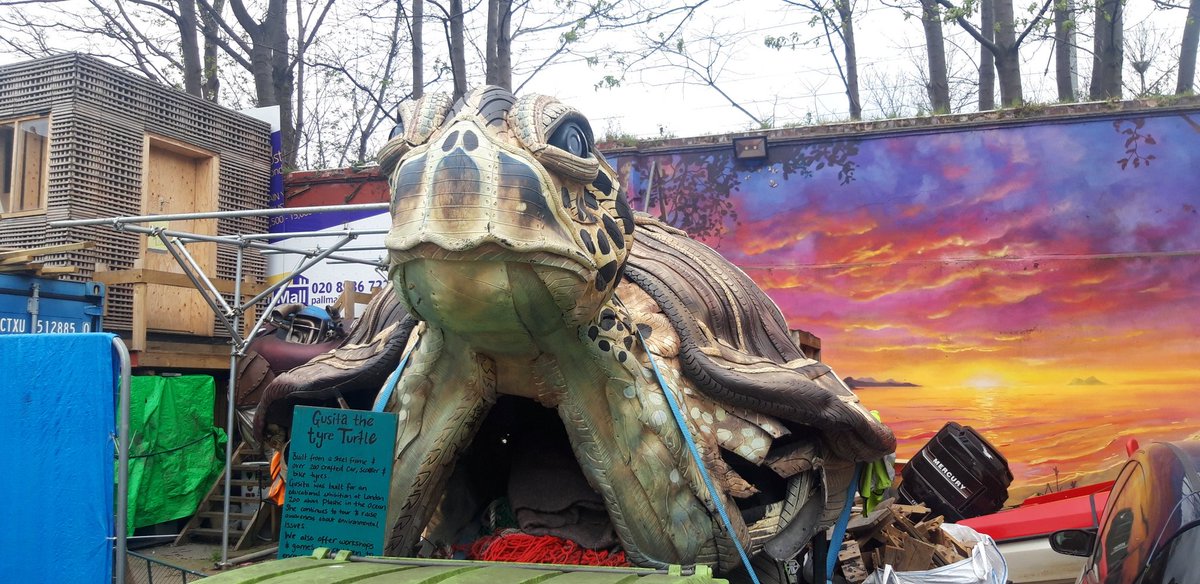 mayorofhackney's tweet photo. Lots of discussions in Hackney Wick today about sustainability & reducing our plastic use. Some great work already underway by @StudioBark, @gaiapulsescafe & @GrowHackney on both as well as new forms of construction, energy use & local supply chain.
Love the turtle!
#WickedFriday https://t.co/KMBRebcVkg