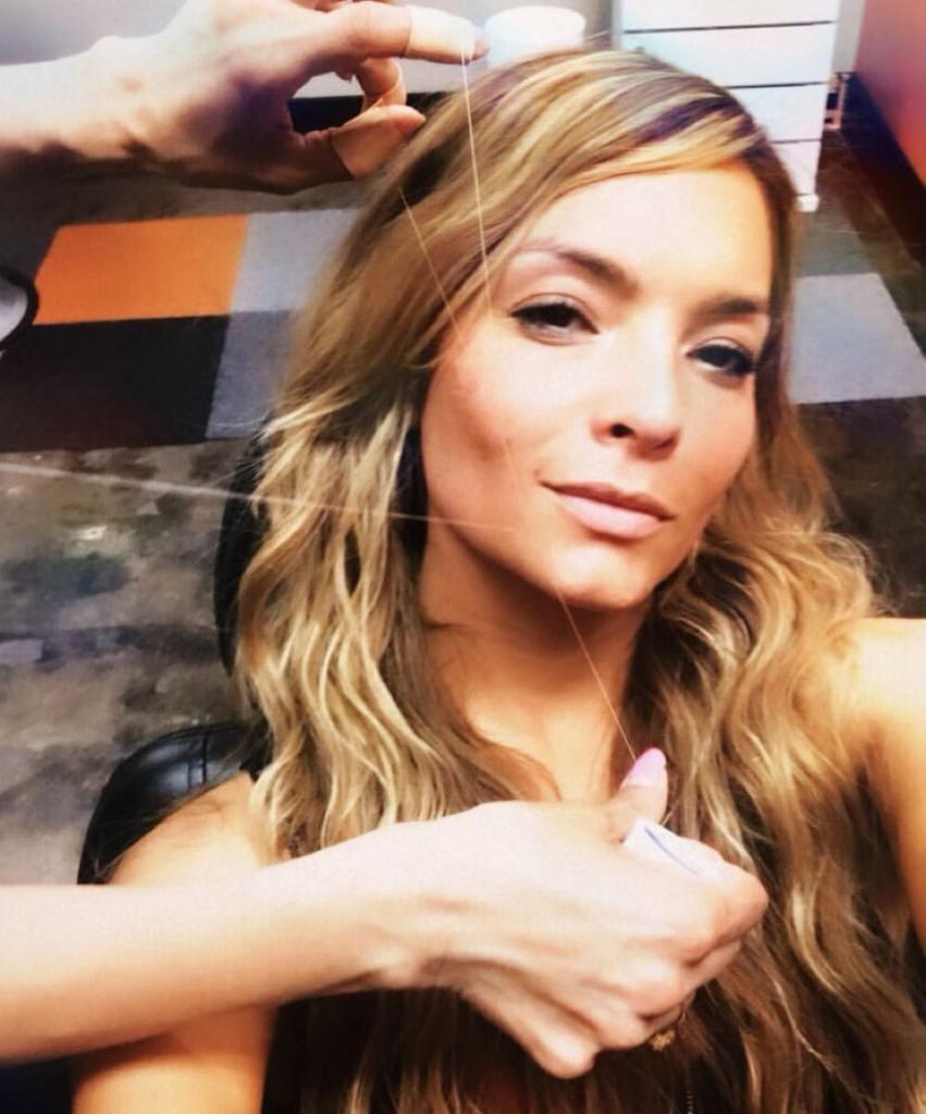 WinkThreading's tweet image. DYK? Many of our customers opt for the Full Face service for a smoother complexion and fuzz-free canvas before applying foundation. Try it for yourself next time you stop in! 🧡 ⁣