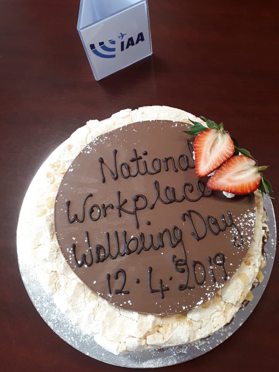 IAApress's tweet image. The IAA celebrating National Workplace Wellbeing Day - Sustaining Workplace Networks #Workwell19 @SpectrumLife_ @DavidGillick #DavidGillick @_officehealth