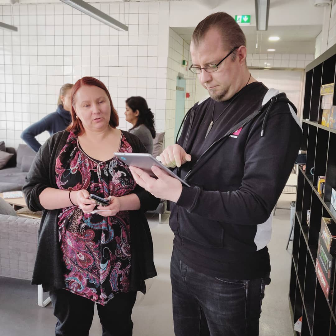 awarecreated's tweet photo. Yesterday we took part in the #Bit1 preliminary competition! We didn’t get chosen for the finals, but the judges sent us a special mention that they appreciated our game Dr. de Fence as #edutainment and loved its visual style! ❤️ #drdefence #gamesfactory https://t.co/XnvntVaimB