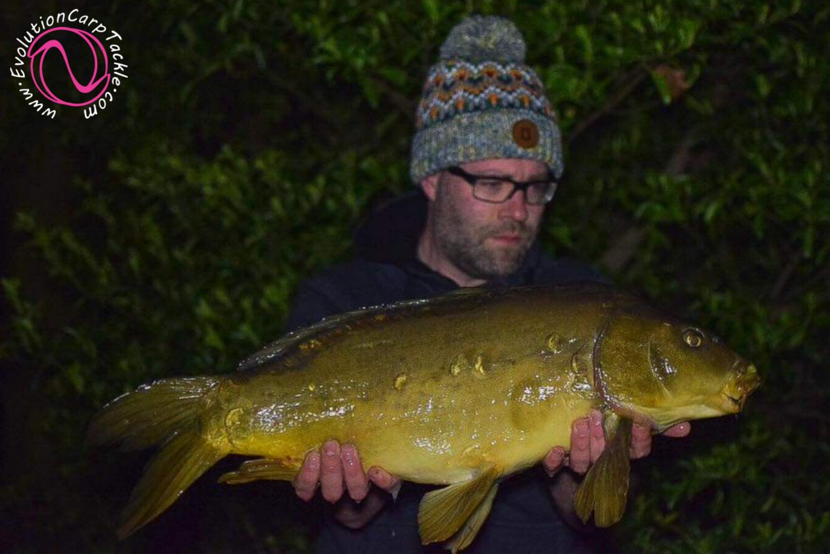 EvoCarpTackle's tweet photo. Not a monster, but its the 1st of the year for team member Tom Baker... it's great to be off the mark in 2019. Our Red maggot clusters and revolutionary NSR doing their jobs perfectly

https://t.co/pJQKNvDNOj #EvolutionCarpTackle #Evolve® #ArtificialBaits #NSR® #LastElementsRange https://t.co/lX0Vvu7FDG