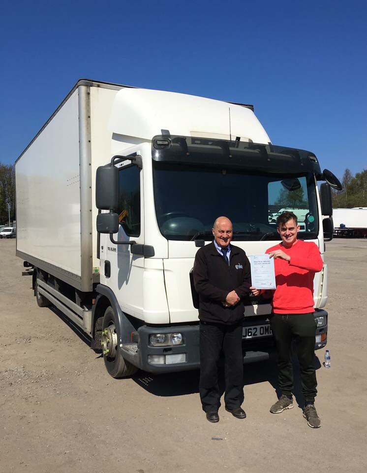 pandgtraining's tweet photo. We would like to say a HUGE congratulations to Joe on your excellent Category C pass!!! A very well deserved result for all your hard work. Well done Joe!ππ #AnotherHappyTrucker #CategoryCTraining #DriverTraining #TeamPandG https://t.co/FhkyTdfH3R