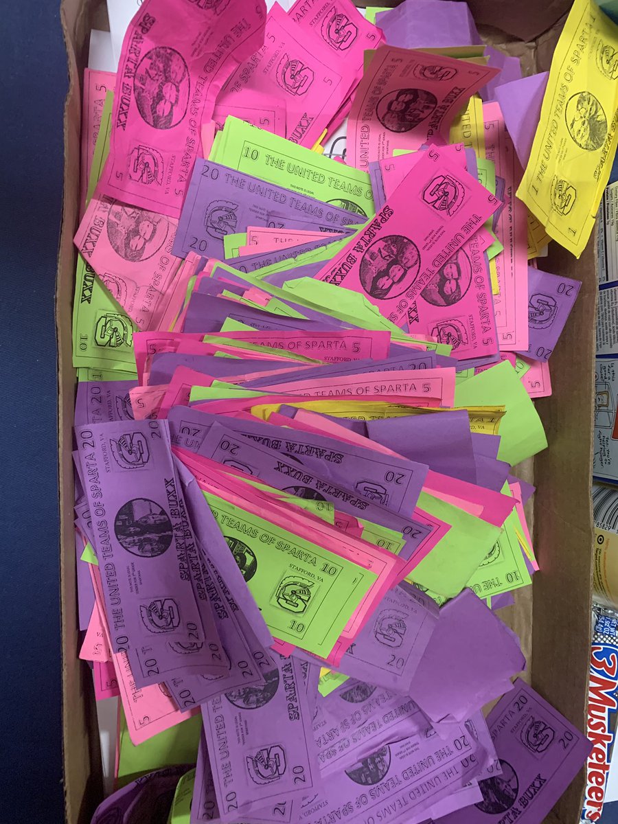 boncichk's tweet image. Spartans spent their BUXX today! I will spend some time organizing inventory and sorting money! I am VERY excited to just sit and READ over the break! @smspartansread has lent me a great book!  @WeAreSMSpartans #spingbreak #resistance