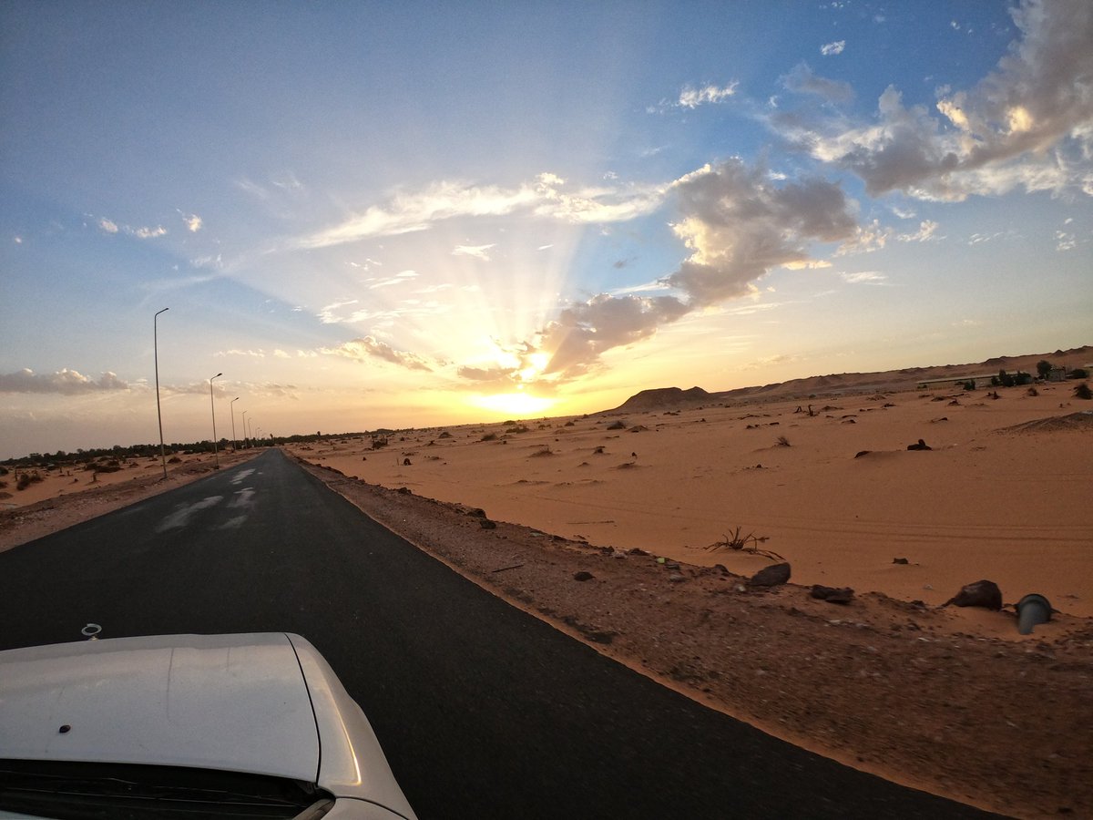 _bl3ck's tweet photo. بعض الصور لصحراء مدينتي الكفره ب كاميرة #Go_pro https://t.co/8Bv5XM0wq8