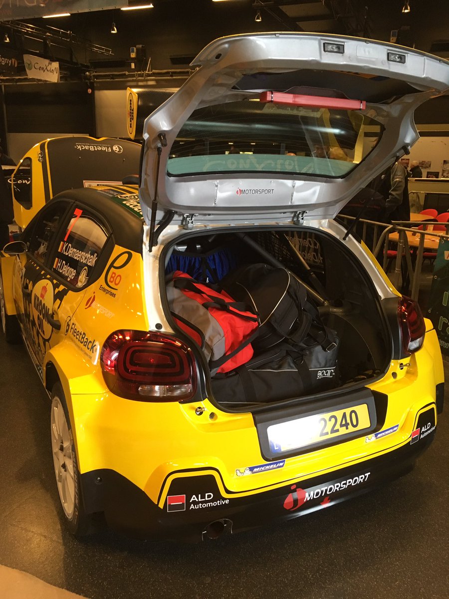 When you want to go on holiday with your favorite car and you can’t take all the luggage... 🙄 #citroenbelux #Tacrally