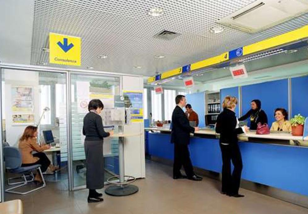 CislSicilia's tweet photo. #Poste a rischio collasso, #Cisl: troppi esodi, tagli, contrasti. L’allarme del #sindacato perché «il sistema è sul punto di esplodere»

https://t.co/TLZpkOjeFV https://t.co/gR7KvFtDtb