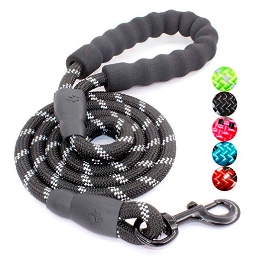 KozieBy's tweet photo. My mom has recently started bring Oaklee Mae to my softball games. If you want a durable leash, here it is! It comes in 5 different colors that allows you to express your dogs personality.
.
.
https://t.co/iupFi3oOGz https://t.co/rh7bgLvuSB