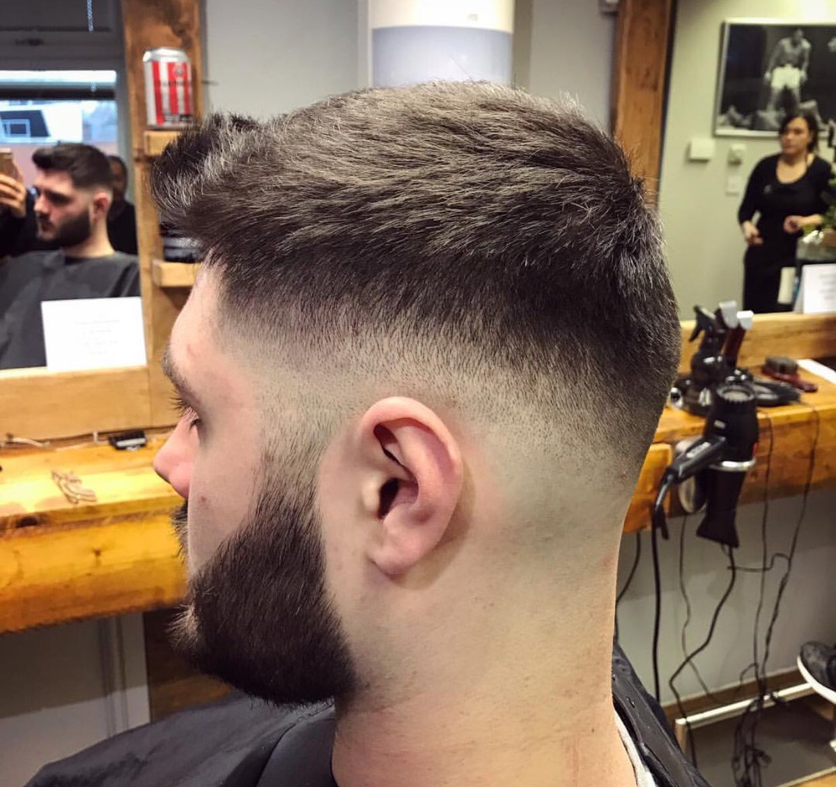 Skin Fade 💈• #sheffield #barber #barberlife #barberlove #barbershop #sheffieldbarbers #BarberBarberUK