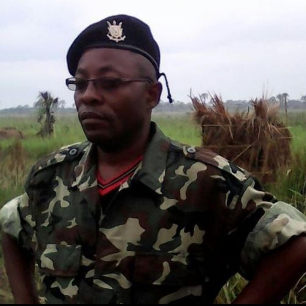 FMLarousse's tweet photo. #RDC/#Burundi: Le général autoproclamé #Aloyse_Zabampema a été grièvement blessé lors des affrontements entre l'armée Congolaise et une coalition rebelle Burundaise (#FNL et #FOREBU): Dieudonné Kasereka, porte-parole de FARDC au #Sud_Kivu https://t.co/IF2Dbzh9vB