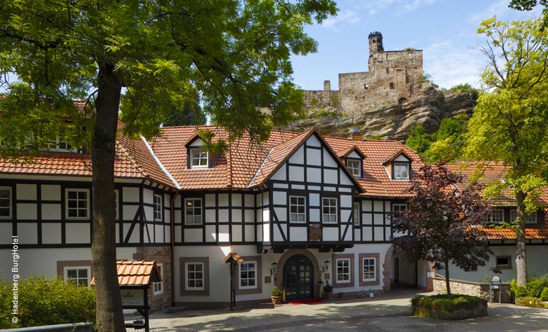 luxuszeit's tweet photo. Das Hardenberg BurgHotel gehört zum ausgewählten Kreis der Relais &amp; Châteaux Häuser und ist für unseren Hotelkritiker Jens ein Ort zum Wohlfühlen – perfekt für luxuszeit in Niedersachsen. Zum Hotelbericht: https://t.co/EDy23GWUkY https://t.co/FamgB4SWQk