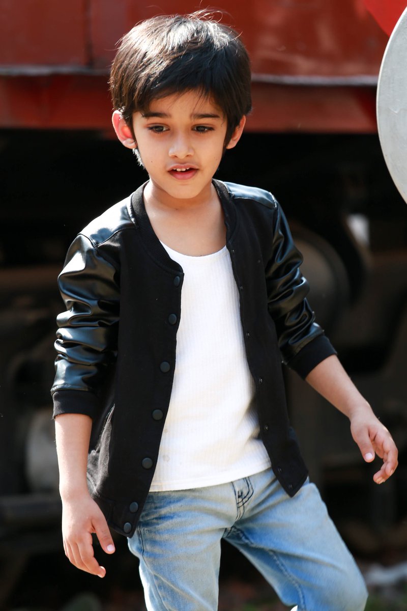 PuriConnects's tweet photo. Our very own little star #Ronit makes his debut with @NameisNani ‘s #Jersey Movie . Welcome to tollywood lil super star 💫 🤗👍🏼
#Puriconnects
#PcTalent
#Pcboy
#jerseymovie https://t.co/AKxdGzx4z6