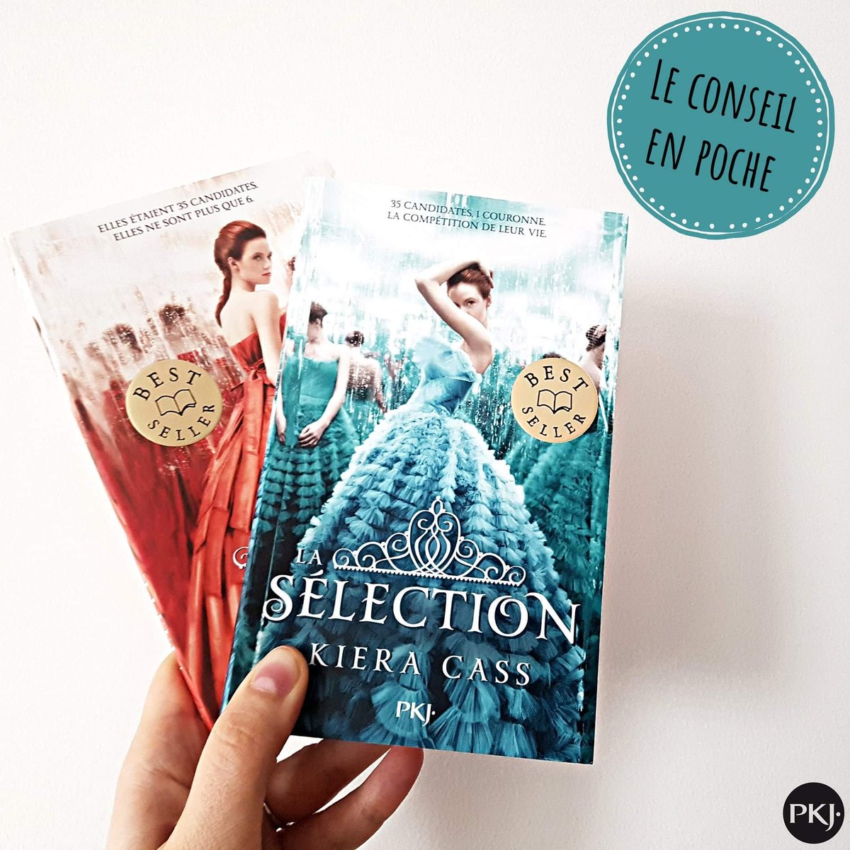 pocket_jeunesse's tweet photo. Les deux premiers tomes de la saga La sélection de @kieracass est dorénavant disponible au format poche! On vous recommande cette série glamour qui propose un formidable mélange de dystopie et de romance. Qui connaît déjà la série? https://t.co/avw0yU4uZ9