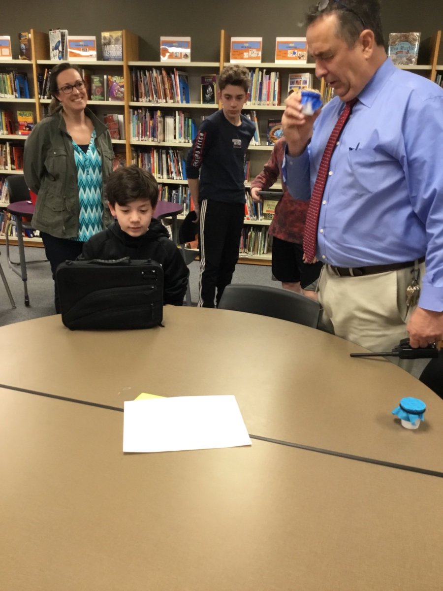 capstone_WMS's tweet photo. @elonmusk @ecskills21 @WMS_Admin @Woodbury_MSLMC The science team is conducting operation smell today taking in groups of 3 sixth graders that sniff each cup that has foul smelling ingredients inside. The team taped each fabric to the top to smell through. https://t.co/jJiDlQYAKq