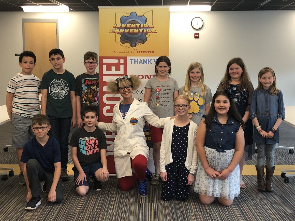 SharonSuriano's tweet photo. It’s always such a pleasure to see our @GahannaJeffersn young scientists and problem solvers in their element. Thank you, @InventionLeague Professor Prototype for joining our celebration! @SteveBarrett51 @JillNElliott @STEMIECoalition #kidinventors #gjpsScience https://t.co/E5LwRbkUR3