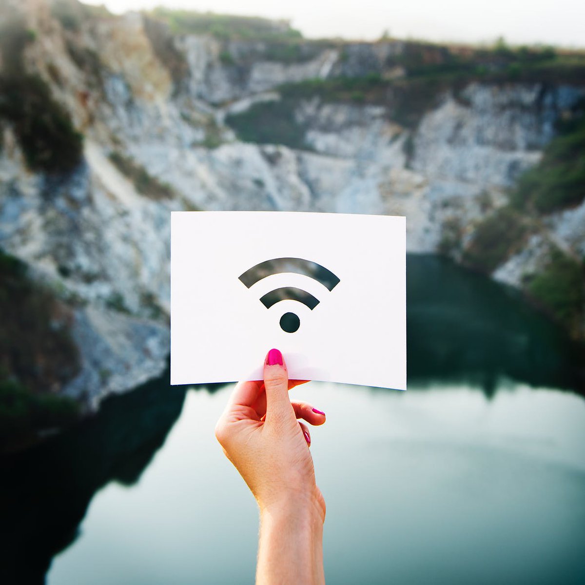 FrontoAssistant's tweet image. Hey #Hoteliers! Do you take a full advantage of your free hotel Wi-Fi network? 
Don`t miss a notable #marketing opportunity and find out our recommendations here: 
myfronto.com/How-To-Take-Ad…