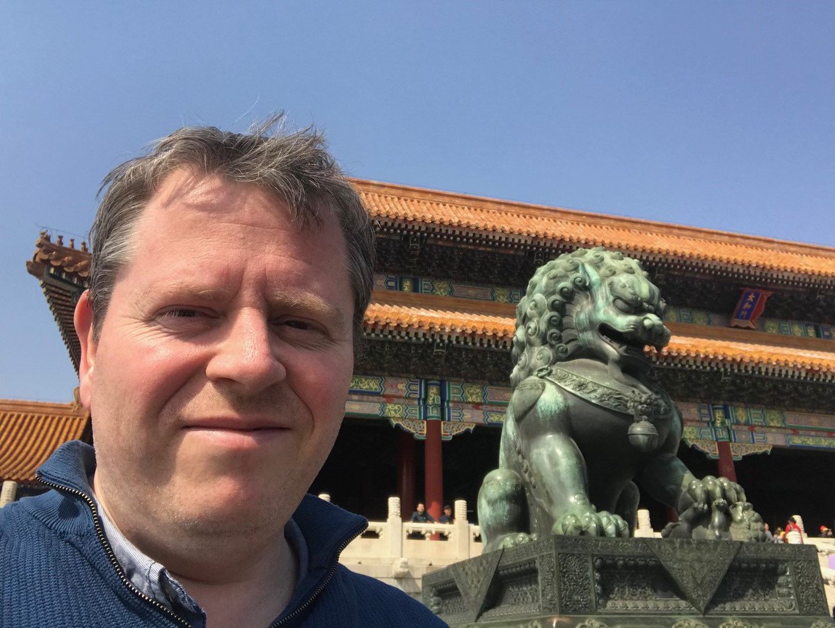 im_mining's tweet photo. Editorial Director @MooreMining is in #Beijing at the start of a #miningpress worldfirst, a tour to six key #OEMs to review product ranges &amp; get their domestic &amp; world view on #miningequipment &amp; tech #NorthHauler @sanygroupchina @LiuGongCE #XEMC #CITICHeavy #TYHI #MininginChina https://t.co/H3XxbX8k9y