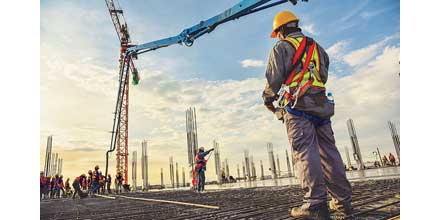 ISHNmag's tweet photo. #Constructionindustry continues to hold this grim distinction: https://t.co/s222wTt0z0 #constructionfalls #fallfatalities #workplacefalls #workplaceaccidents #workplacedeaths #osh #occupationalsafetyandhealth https://t.co/bONuR5W9yW