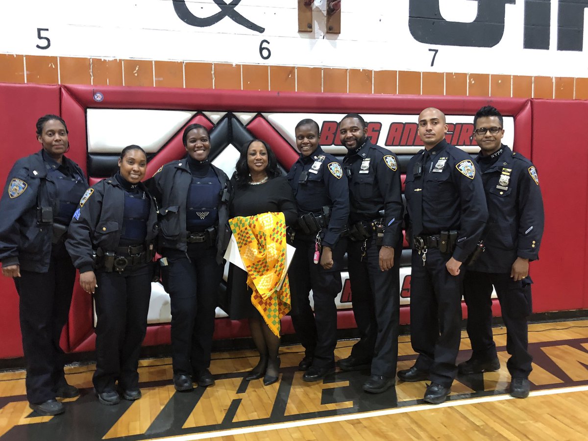 GrecianWalker's tweet photo. Thank you to the ‘Village’ for coming out to celebrate the progress of Boys and Girls High School last night!  Our hearts are overwhelmed.  Thank you for your support.@DOEChancellor @CWATSONHARRIS @LRobinsonNYC @SupAmonD16BK @AllisonFarring6 @maliktaa77 @ExecSuptKWatts @CNequan https://t.co/I4jRdac4EE