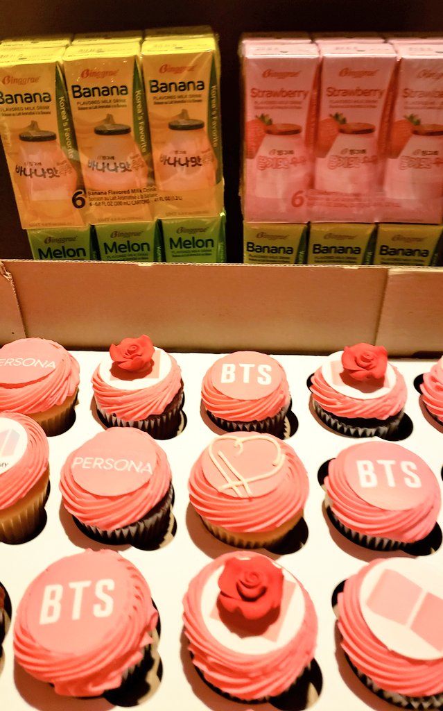 DegiLisious's tweet photo. I can not express how happy I am today. I get to deliver the cupcakes g the BANANA milk to @BTS_twt on the @ElvisDuranShow &amp; they all loved it and talked about it on air.
I just jumping in excitement, I'm just so happy they get to enjoy them #BoyWithLuv #MAP_OF_THE_SOUL_PERSONA https://t.co/9kV1FAU06I