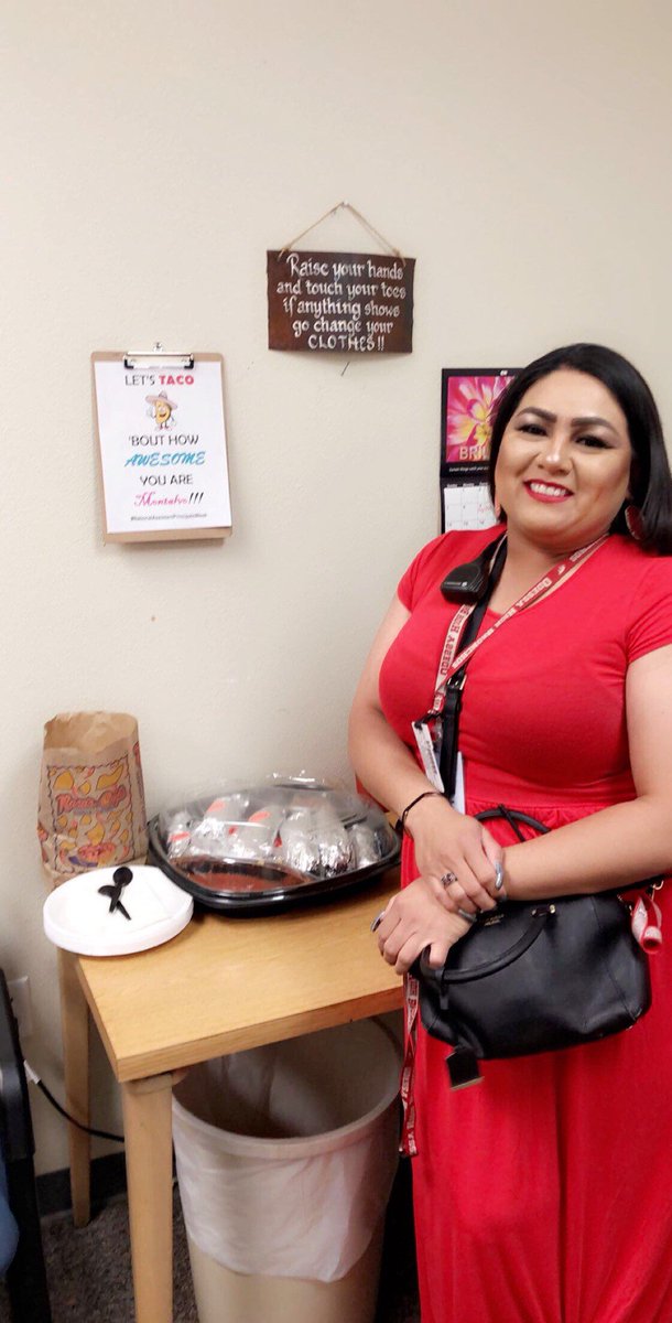 Corral3Ohs's tweet photo. Let's TACO 'bout how AWESOME you are MONTALVO!!!  Thank you @TrishaMontalvo1 for all you do for our students!  #nationalassistantprincipalsweek @BigRedBronchos @BronchoNews https://t.co/GXdES2iGQG