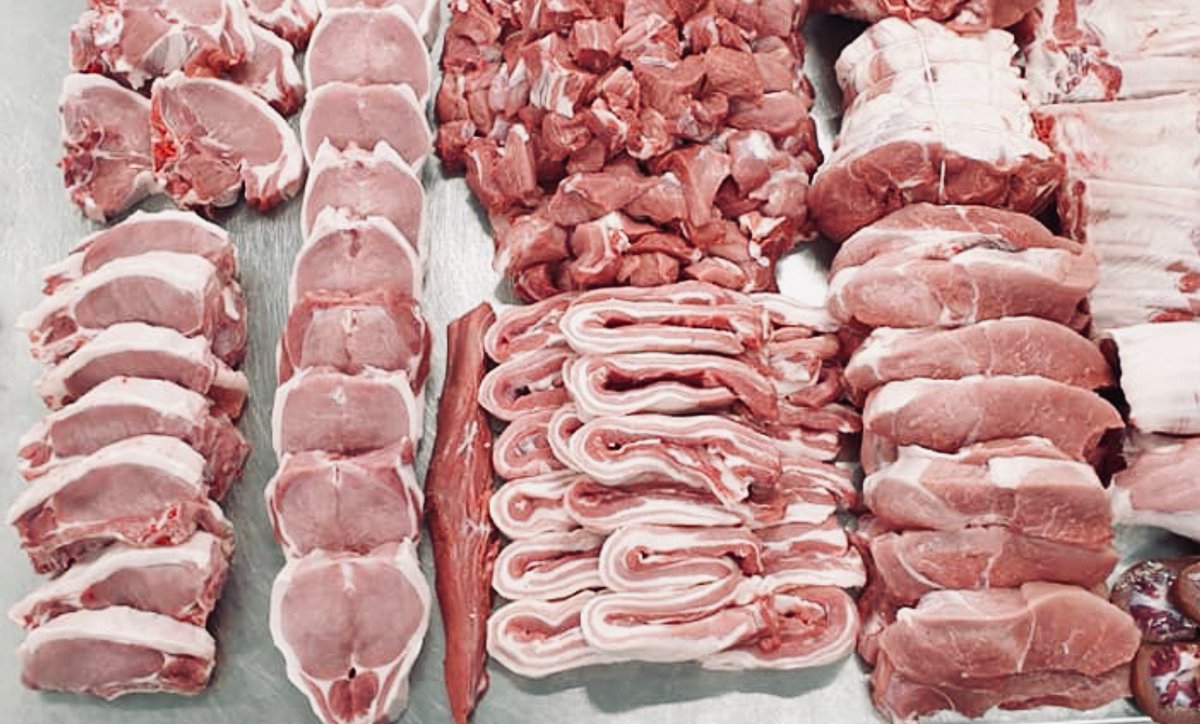 FarmFieldTable's tweet image. It's safe to say we're weekend ready! 

Shop hours: 
Today - open 'til 7
Saturday - 10-7
Sunday - 11-5