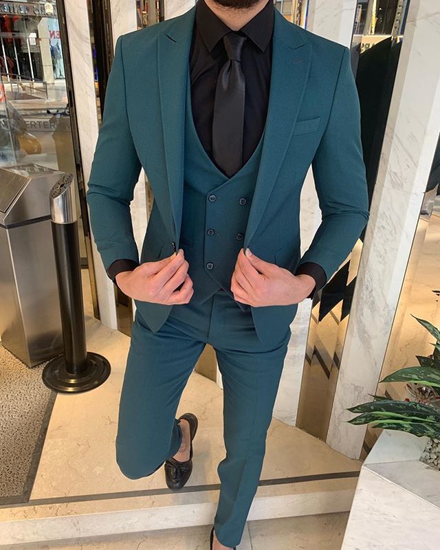 ProprietorLS's tweet photo. Could you pull this off? #OwnYourLifestyle
—————
👣: Follow @proprietorls for more
📸: @berdi_begmenov
—————
Tags: #mensfashion #menswear #streetstyle #streetwear #nycstreetwear #mensstreetwear #nycfashion #mindset #subconscious #higherconsciousness #s… https://t.co/hSmYGrne7Q https://t.co/81cfwPY7Q4