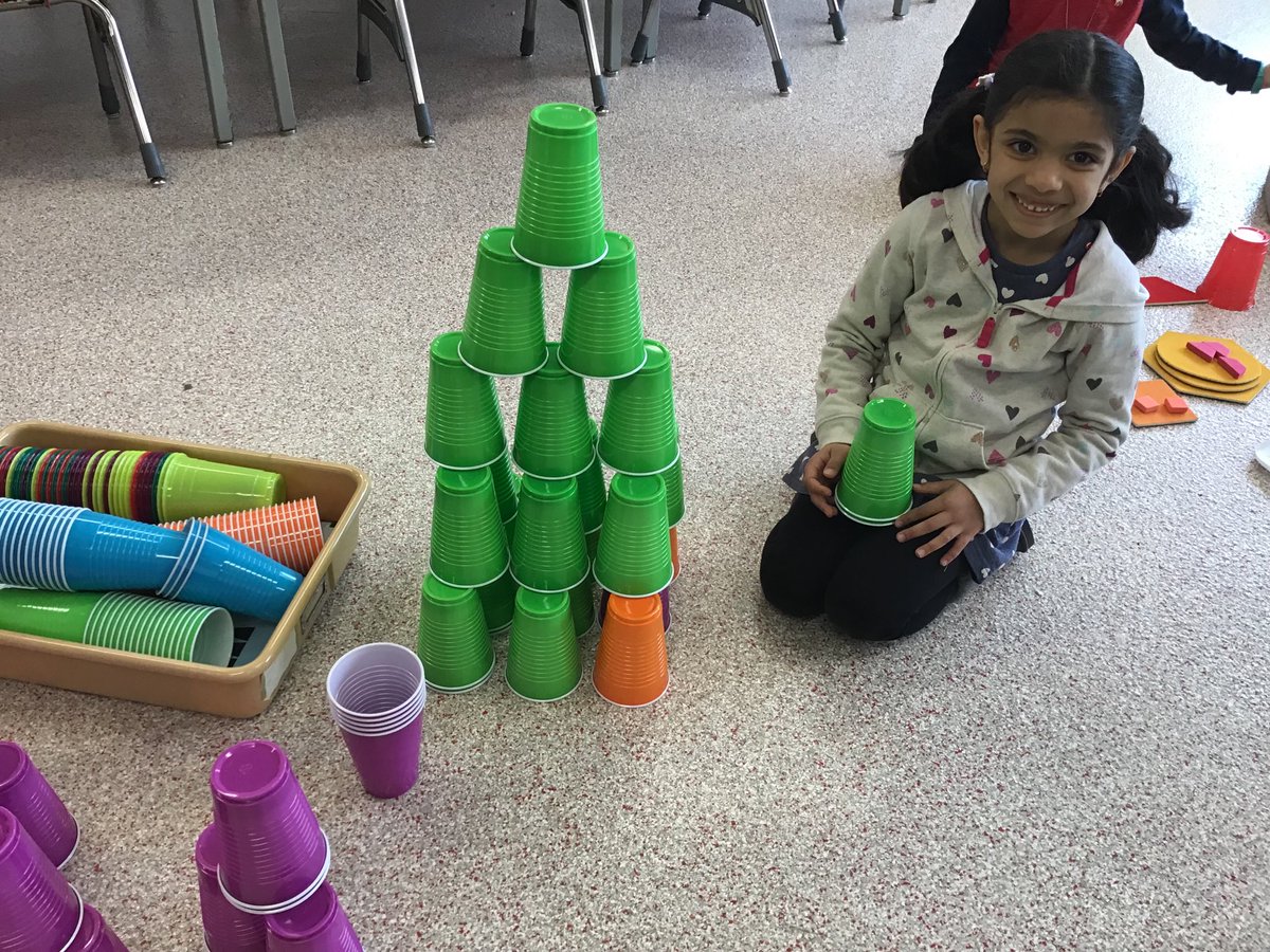 cwylie2's tweet photo. After reading the fantastic book ZOOM, we created our own version of a ZOOM! https://t.co/iwsIGmTO1J