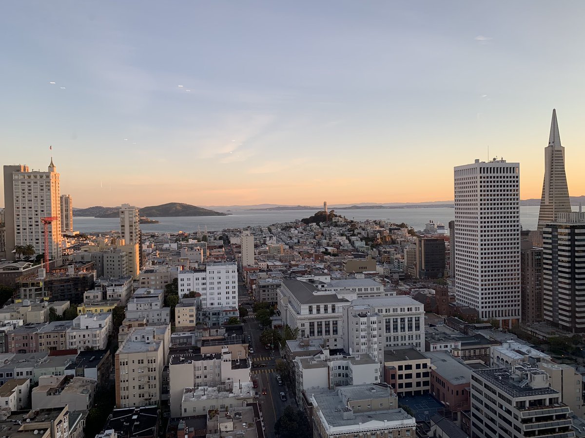 Elmer_Bol's tweet photo. Great to be back in SF with a beautiful sun rise. Thrilled to be with the @allvision_io team to showcase our Curb mapping tools to the National Planners Conference. https://t.co/AonsSv1rB6